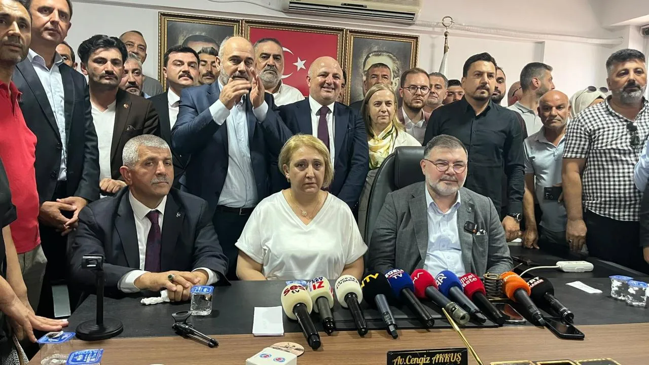 Menderes'te Sürpriz Seçim: Asuman Şen Belediye Başkan Vekili Oldu!