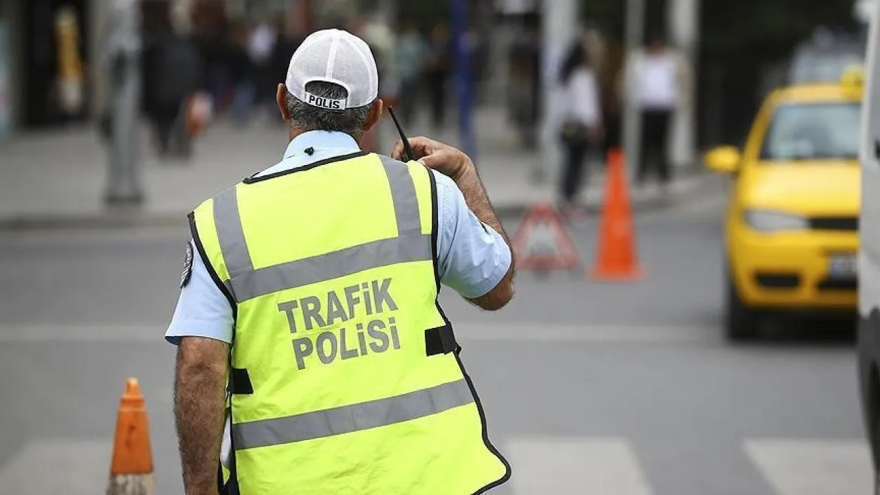 İstanbul'da Yarın Yollar Kapalı! Triatlon Şampiyonası Heyecanı Başlıyor