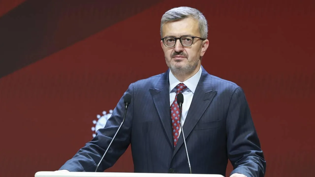İsrail'in Suriye Saldırısına Türkiye'den Sert Kınama: 'Kınıyorum' Mesajı!
