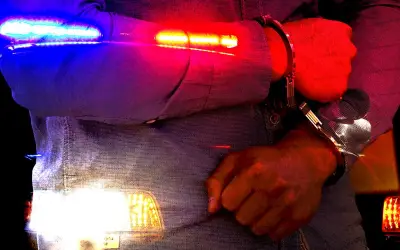 Kırmızı Bültenle Aranan Zehir Taciri Adana'da Kıskıvrak Yakalandı!